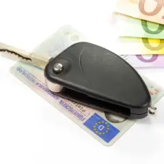 Ile kosztuje kurs na prawo jazdy kat A? Ceny, które Cię zaskoczą